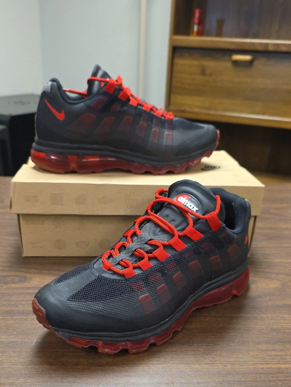 Nike Air Max 95(+) BB WTM (2013) Black/Sport Red 511307-061 Men's 8.5